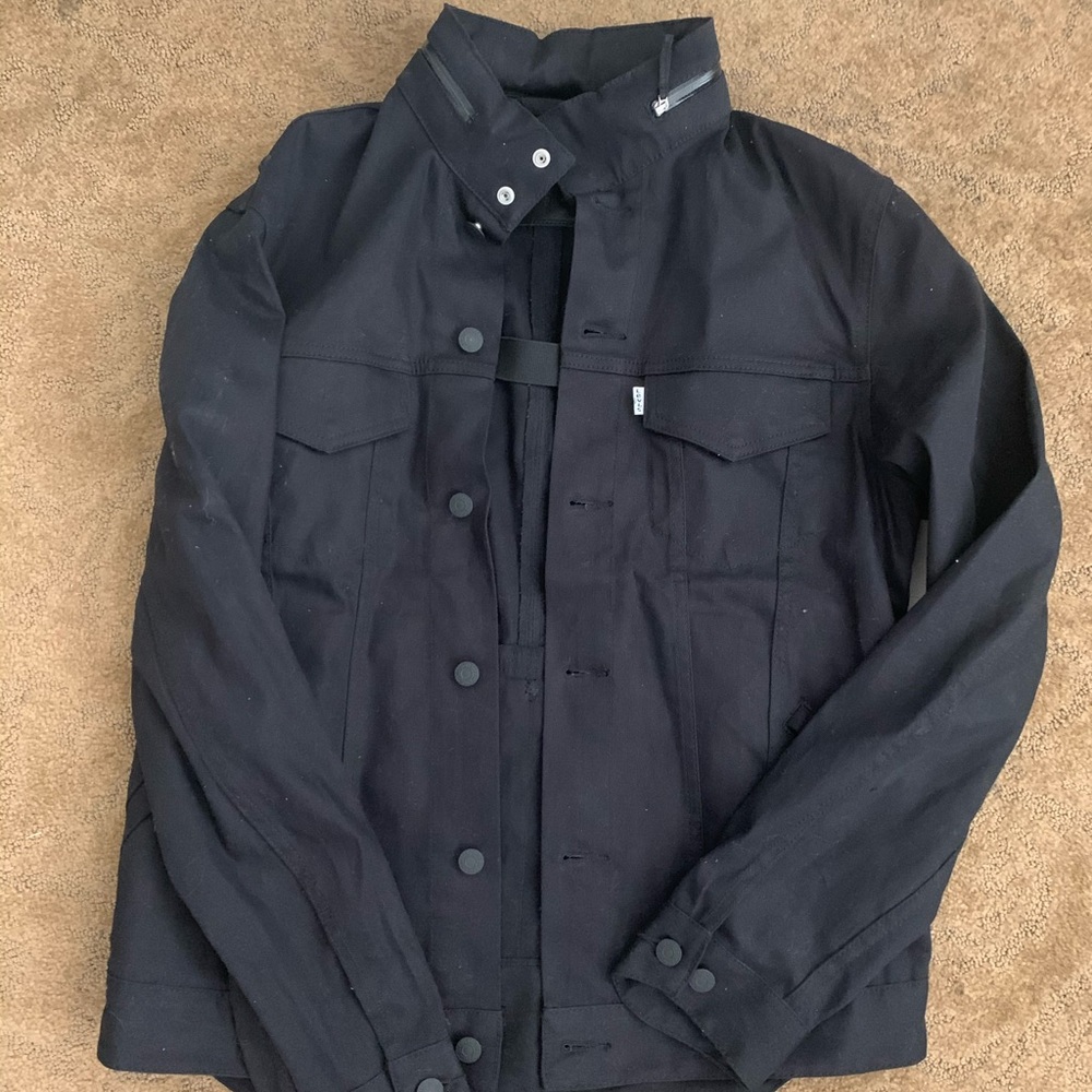 Levis Commuter Hooded Trucker Jacket